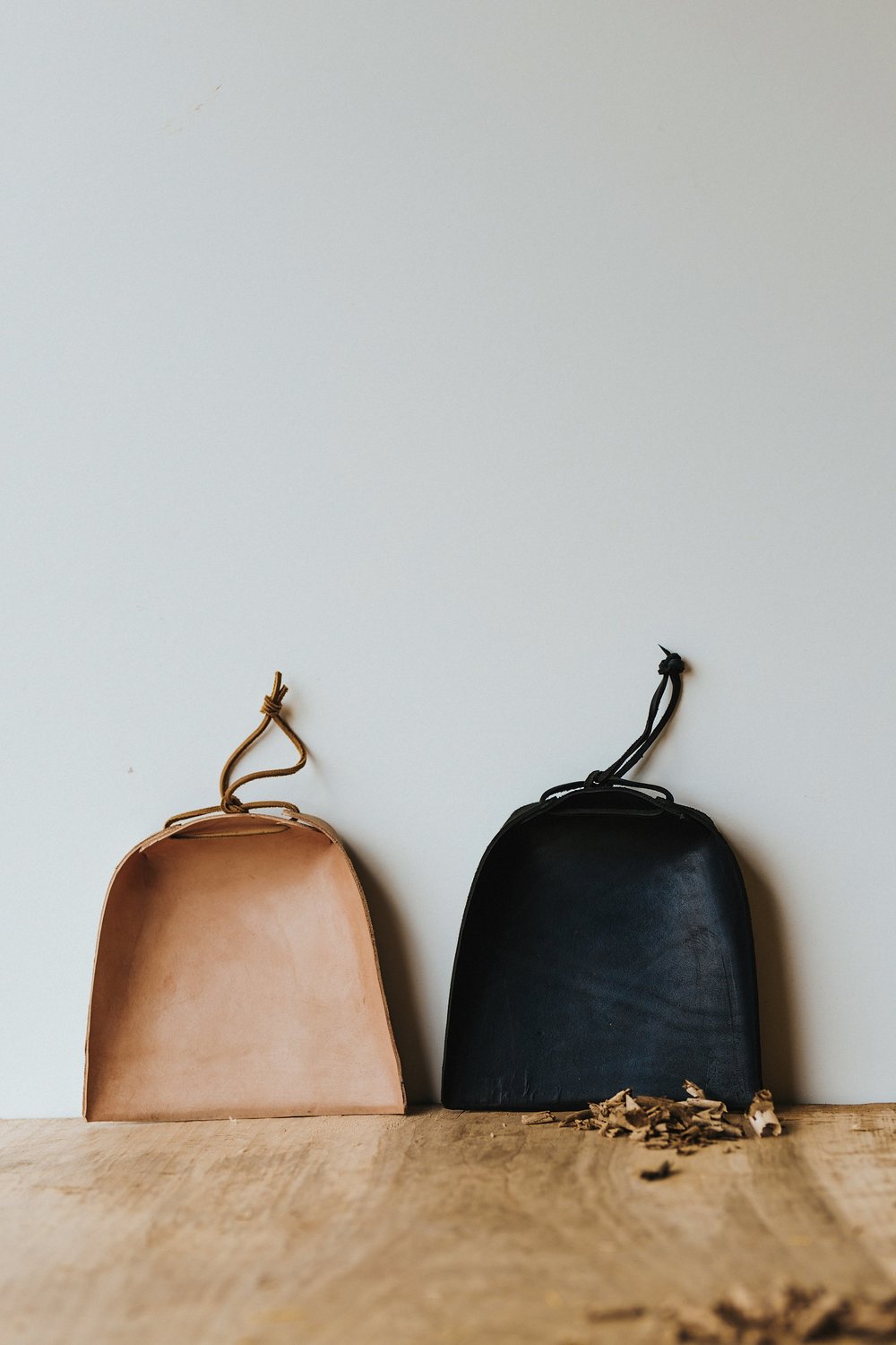 Leather Dustpan - Natural