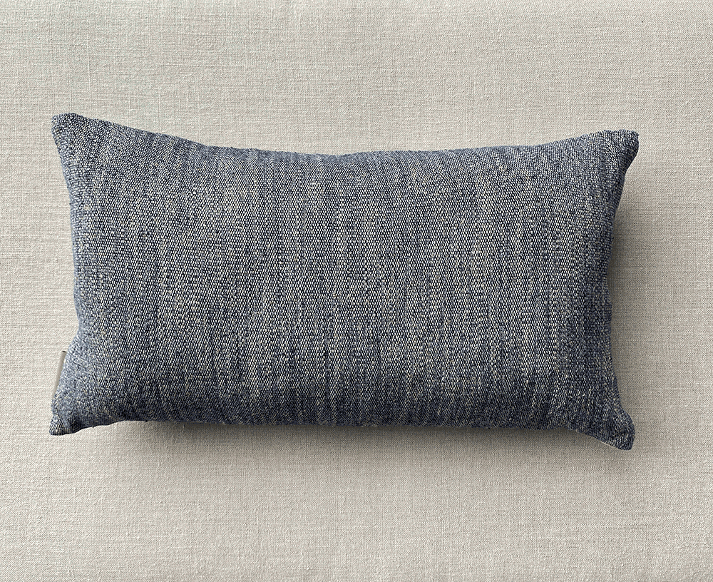 Demin Castle Battlement Lumber Cushion