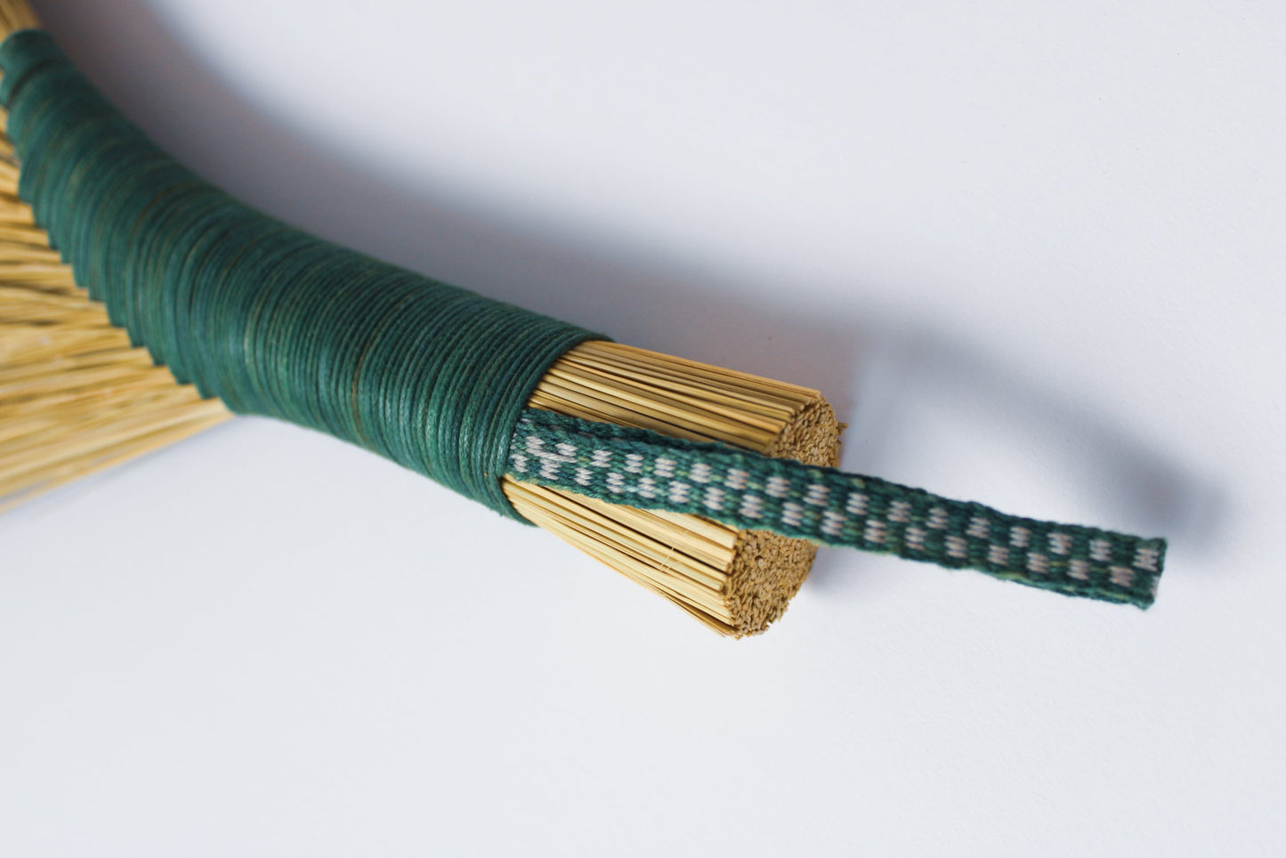 Tampico Wing Broom - Green with Textile Hanging Strap